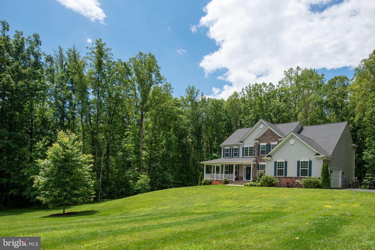 101 RICHWOOD CV, FREDERICKSBURG, Virginia 22406, 4 Bedrooms Bedrooms, ,4 BathroomsBathrooms,Residential,For sale,101 RICHWOOD CV,VAST2038962 MLS # VAST2038962