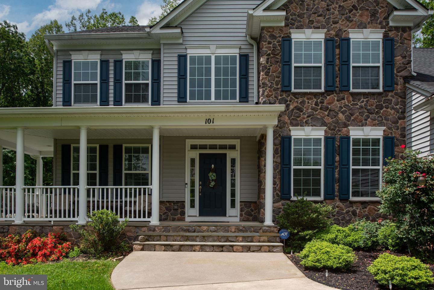 101 RICHWOOD CV, FREDERICKSBURG, Virginia 22406, 4 Bedrooms Bedrooms, ,4 BathroomsBathrooms,Residential,For sale,101 RICHWOOD CV,VAST2038962 MLS # VAST2038962