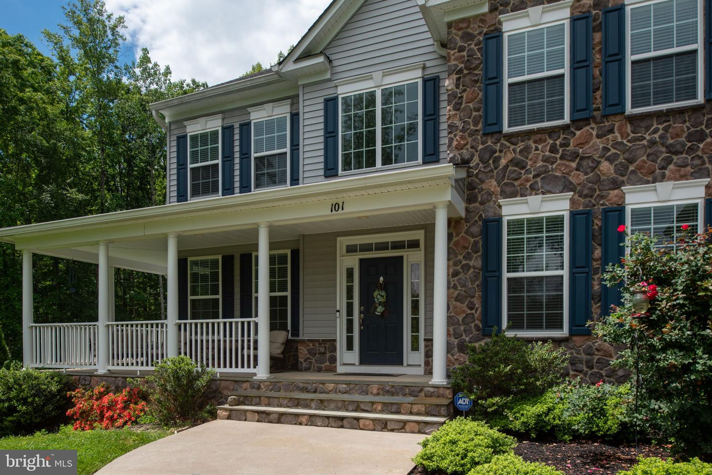 101 RICHWOOD CV, FREDERICKSBURG, Virginia 22406, 4 Bedrooms Bedrooms, ,4 BathroomsBathrooms,Residential,For sale,101 RICHWOOD CV,VAST2038962 MLS # VAST2038962