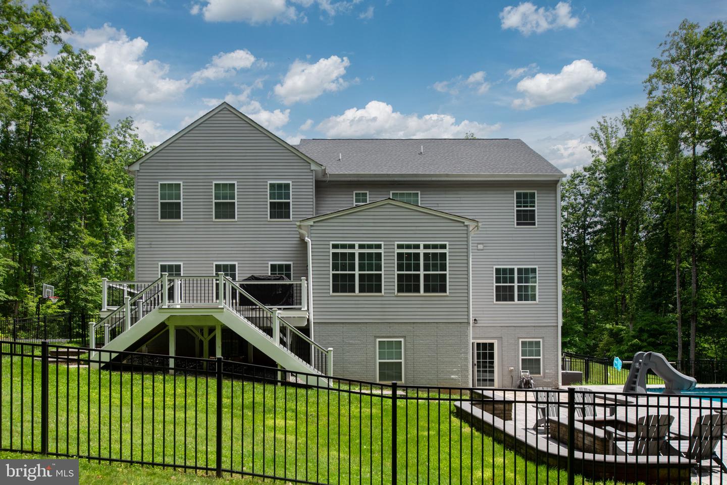 101 RICHWOOD CV, FREDERICKSBURG, Virginia 22406, 4 Bedrooms Bedrooms, ,4 BathroomsBathrooms,Residential,For sale,101 RICHWOOD CV,VAST2038962 MLS # VAST2038962