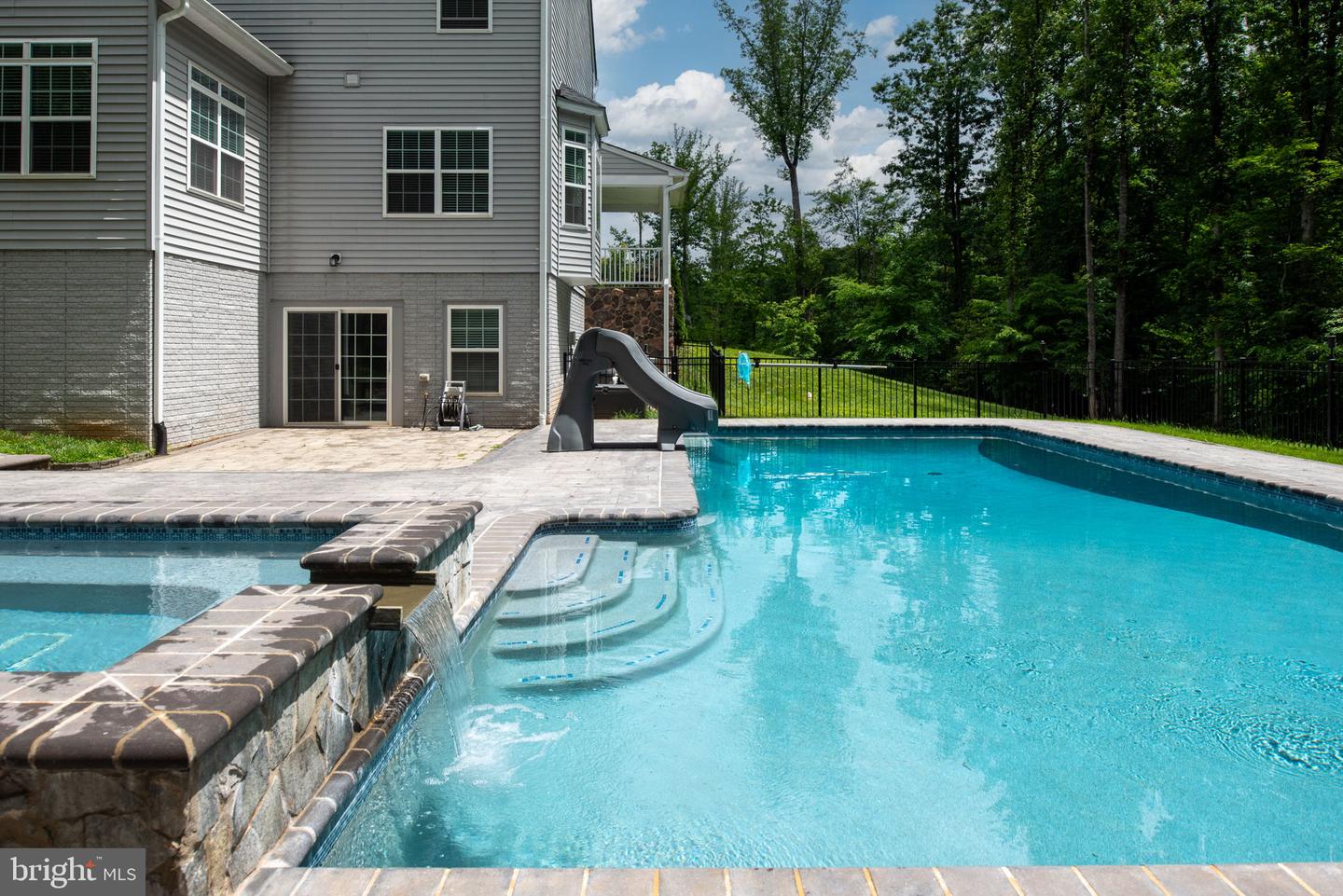 101 RICHWOOD CV, FREDERICKSBURG, Virginia 22406, 4 Bedrooms Bedrooms, ,4 BathroomsBathrooms,Residential,For sale,101 RICHWOOD CV,VAST2038962 MLS # VAST2038962