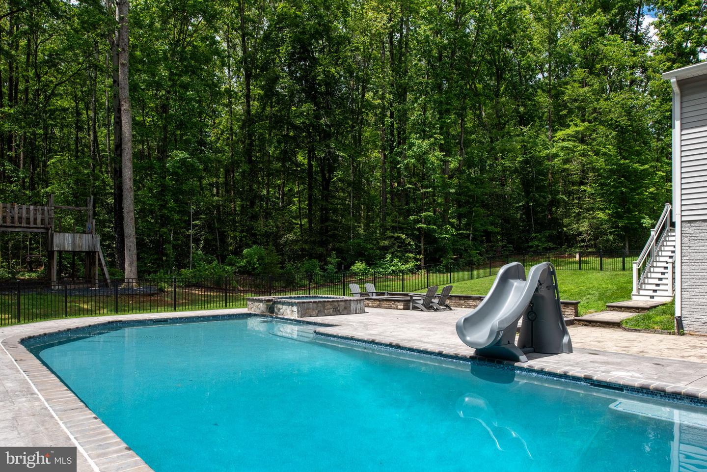 101 RICHWOOD CV, FREDERICKSBURG, Virginia 22406, 4 Bedrooms Bedrooms, ,4 BathroomsBathrooms,Residential,For sale,101 RICHWOOD CV,VAST2038962 MLS # VAST2038962