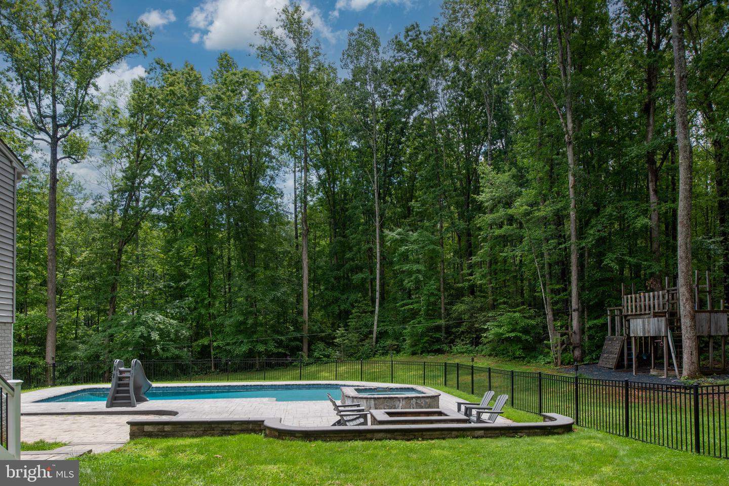 101 RICHWOOD CV, FREDERICKSBURG, Virginia 22406, 4 Bedrooms Bedrooms, ,4 BathroomsBathrooms,Residential,For sale,101 RICHWOOD CV,VAST2038962 MLS # VAST2038962
