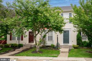 9071 FALCON GLEN CT, BRISTOW, Virginia 20136, 3 Bedrooms Bedrooms, ,2 BathroomsBathrooms,Residential,For sale,9071 FALCON GLEN CT,VAPW2095040 MLS # VAPW2095040