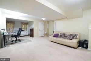 9071 FALCON GLEN CT, BRISTOW, Virginia 20136, 3 Bedrooms Bedrooms, ,2 BathroomsBathrooms,Residential,For sale,9071 FALCON GLEN CT,VAPW2095040 MLS # VAPW2095040