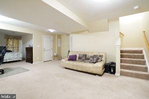 9071 FALCON GLEN CT, BRISTOW, Virginia 20136, 3 Bedrooms Bedrooms, ,2 BathroomsBathrooms,Residential,For sale,9071 FALCON GLEN CT,VAPW2095040 MLS # VAPW2095040