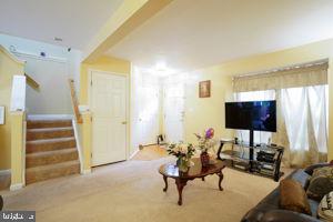 9071 FALCON GLEN CT, BRISTOW, Virginia 20136, 3 Bedrooms Bedrooms, ,2 BathroomsBathrooms,Residential,For sale,9071 FALCON GLEN CT,VAPW2095040 MLS # VAPW2095040