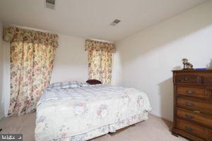 9071 FALCON GLEN CT, BRISTOW, Virginia 20136, 3 Bedrooms Bedrooms, ,2 BathroomsBathrooms,Residential,For sale,9071 FALCON GLEN CT,VAPW2095040 MLS # VAPW2095040