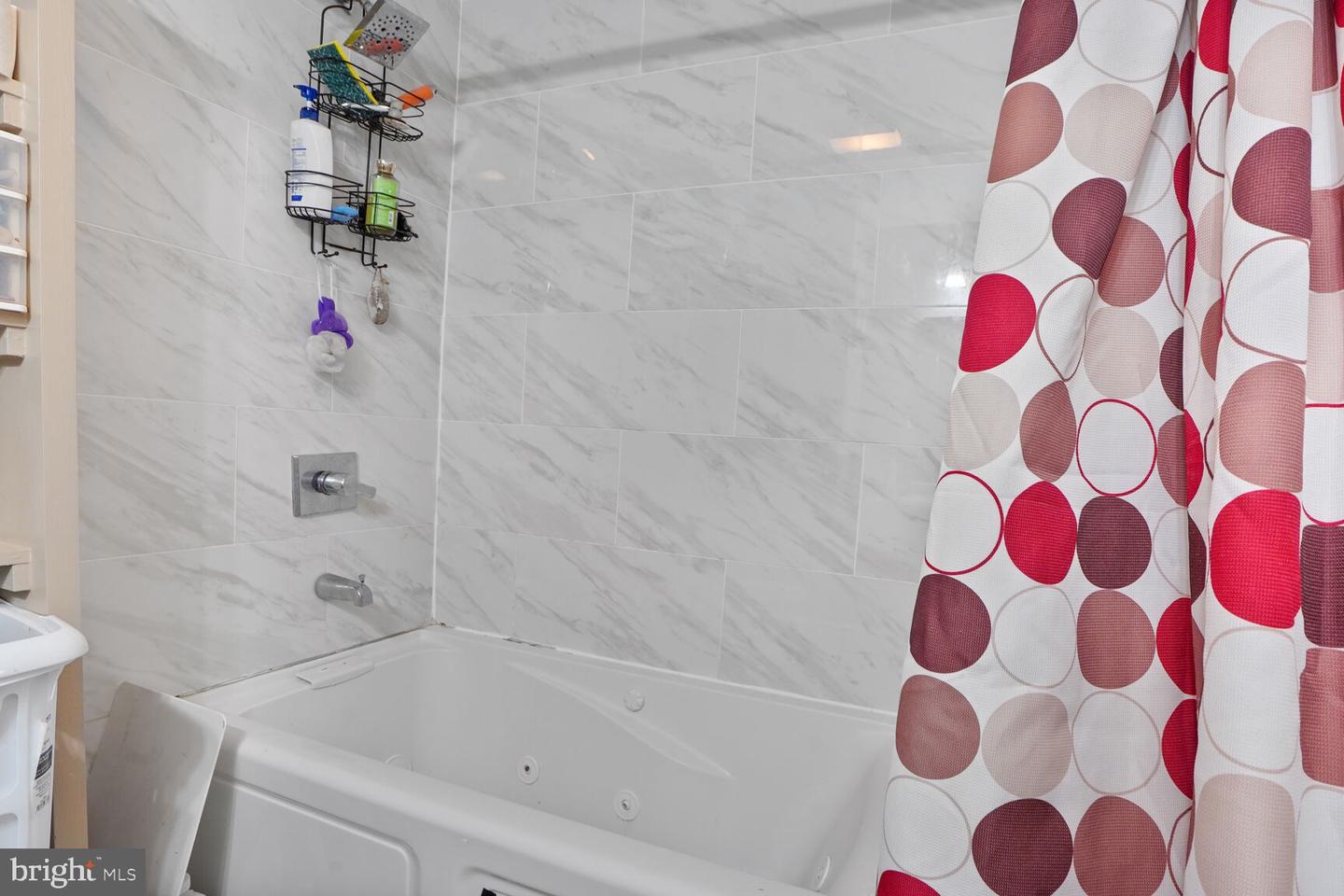 2412 SOUTHGATE SQ, RESTON, Virginia 20191, 3 Bedrooms Bedrooms, ,3 BathroomsBathrooms,Residential,For sale,2412 SOUTHGATE SQ,VAFX2241870 MLS # VAFX2241870