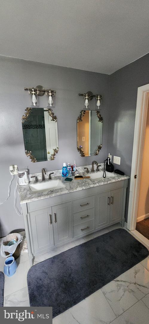 9871 UPPER MILL LOOP, BRISTOW, Virginia 20136, 4 Bedrooms Bedrooms, ,3 BathroomsBathrooms,Residential,For sale,9871 UPPER MILL LOOP,VAPW2095082 MLS # VAPW2095082