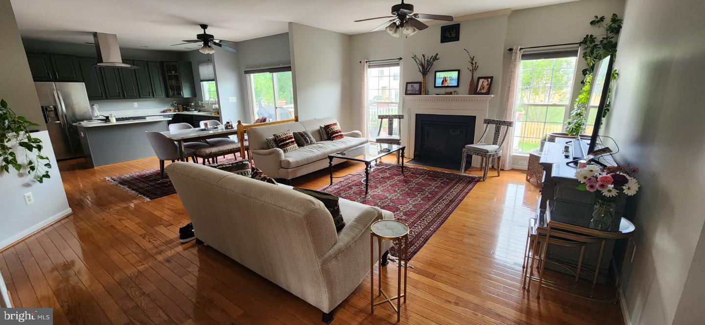 9871 UPPER MILL LOOP, BRISTOW, Virginia 20136, 4 Bedrooms Bedrooms, ,3 BathroomsBathrooms,Residential,For sale,9871 UPPER MILL LOOP,VAPW2095082 MLS # VAPW2095082