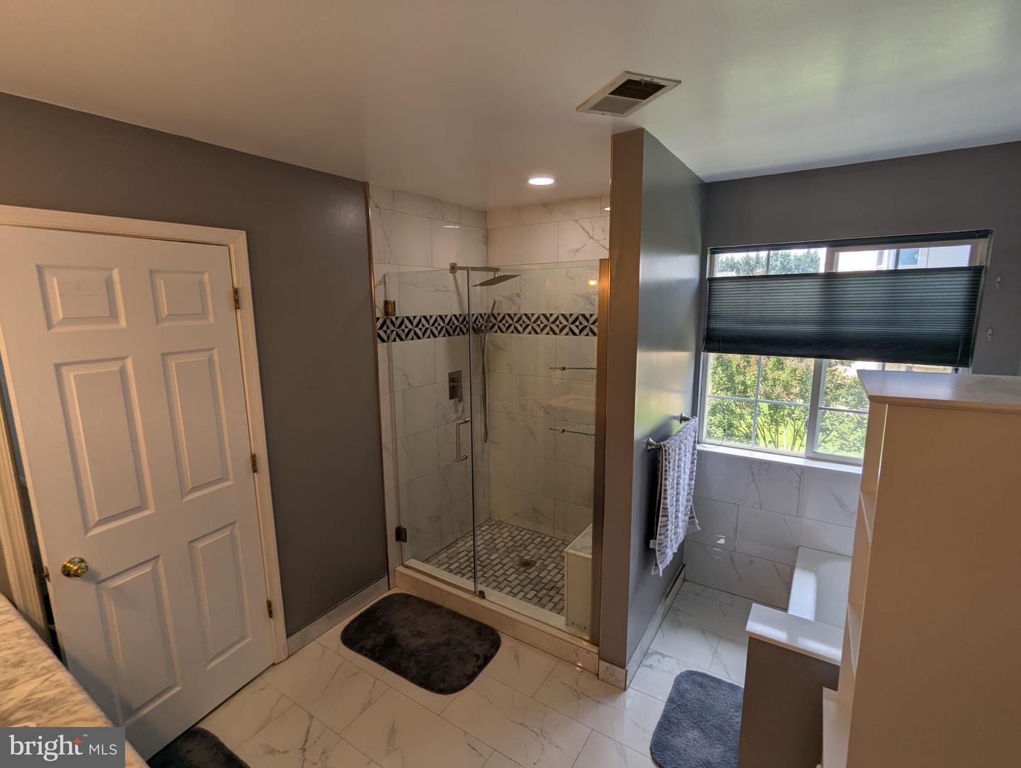 9871 UPPER MILL LOOP, BRISTOW, Virginia 20136, 5 Bedrooms Bedrooms, ,3 BathroomsBathrooms,Residential,For sale,9871 UPPER MILL LOOP,VAPW2095082 MLS # VAPW2095082