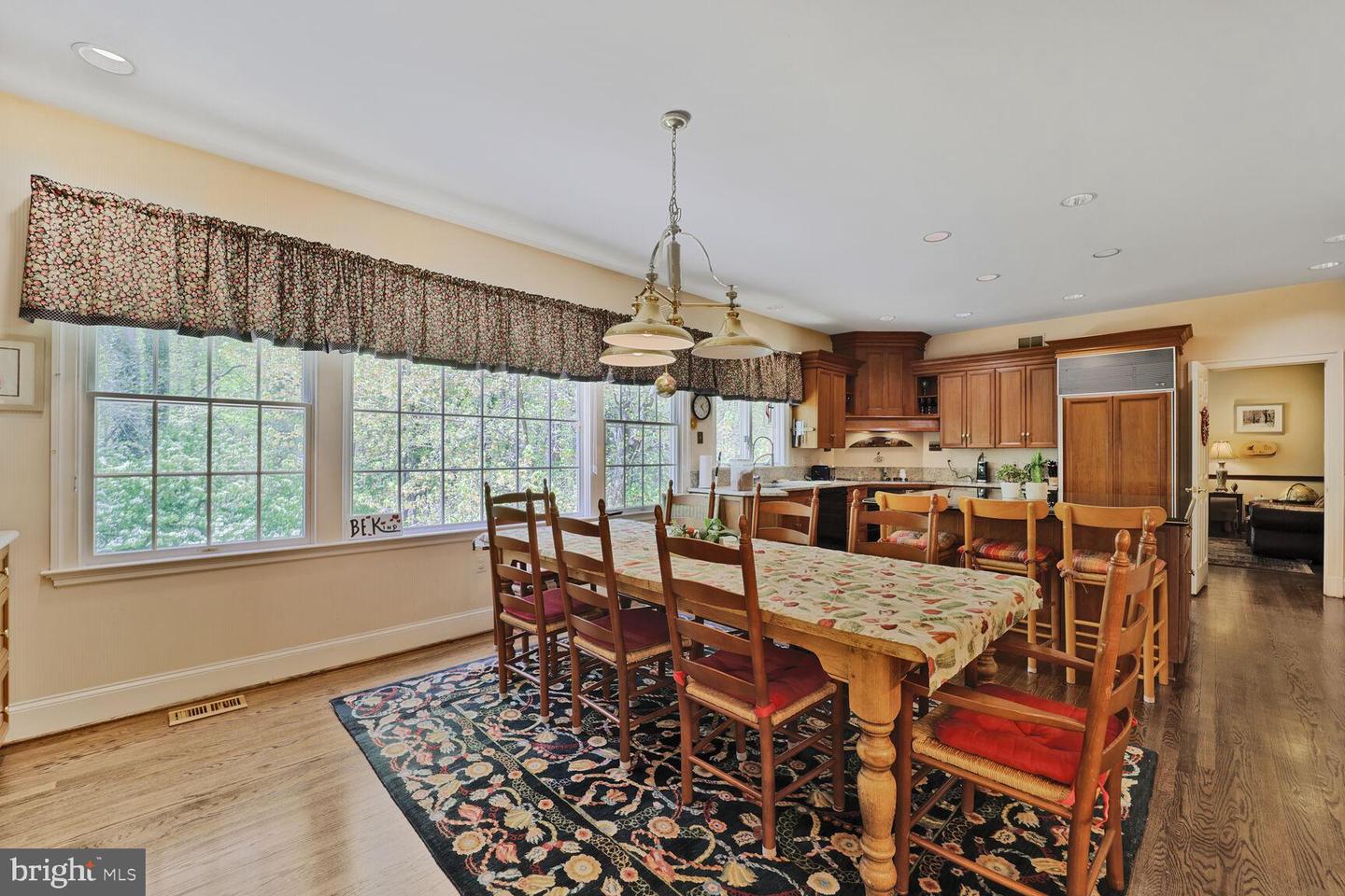 5133 52ND ST NW, WASHINGTON, District Of Columbia 20016, 5 Bedrooms Bedrooms, ,5 BathroomsBathrooms,Residential,For sale,5133 52ND ST NW,DCDC2201512 MLS # DCDC2201512