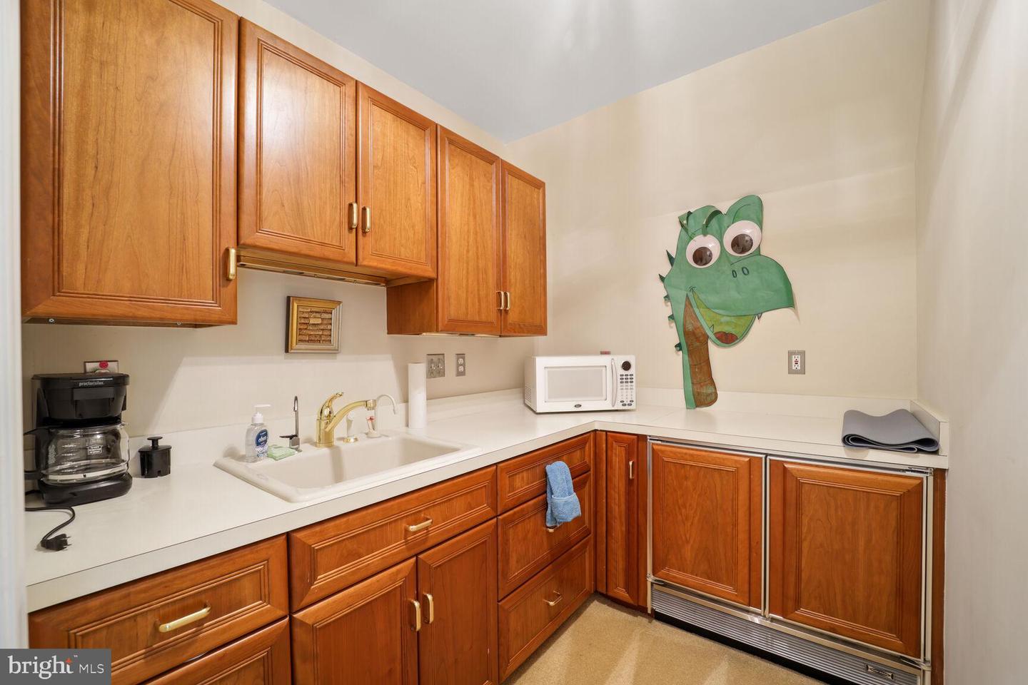 5133 52ND ST NW, WASHINGTON, District Of Columbia 20016, 5 Bedrooms Bedrooms, ,5 BathroomsBathrooms,Residential,For sale,5133 52ND ST NW,DCDC2201512 MLS # DCDC2201512