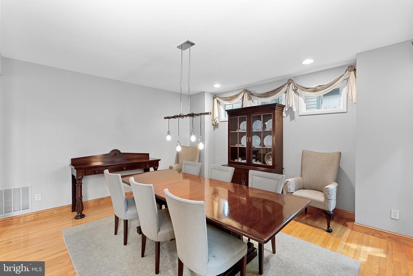 1445 WATERFRONT RD, RESTON, Virginia 20194, 5 Bedrooms Bedrooms, ,4 BathroomsBathrooms,Residential,For sale,1445 WATERFRONT RD,VAFX2241958 MLS # VAFX2241958