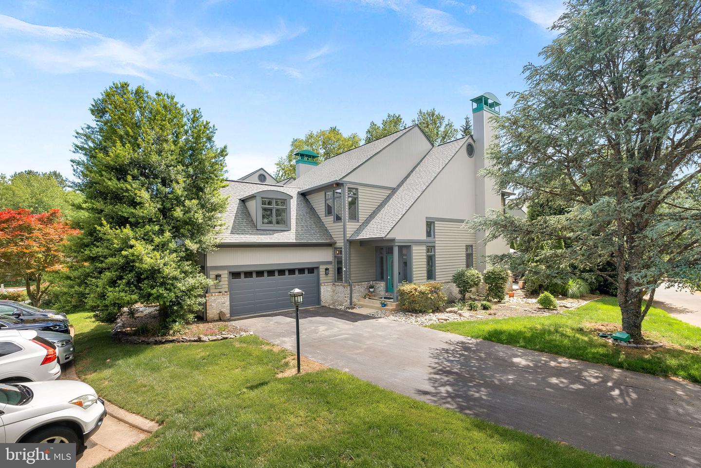 1445 WATERFRONT RD, RESTON, Virginia 20194, 5 Bedrooms Bedrooms, ,4 BathroomsBathrooms,Residential,For sale,1445 WATERFRONT RD,VAFX2241958 MLS # VAFX2241958