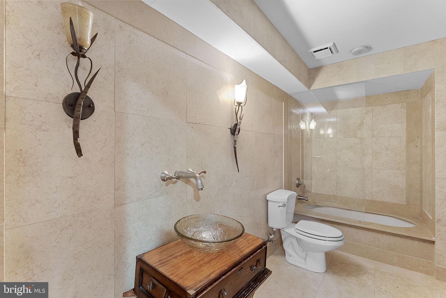 1445 WATERFRONT RD, RESTON, Virginia 20194, 5 Bedrooms Bedrooms, ,4 BathroomsBathrooms,Residential,For sale,1445 WATERFRONT RD,VAFX2241958 MLS # VAFX2241958