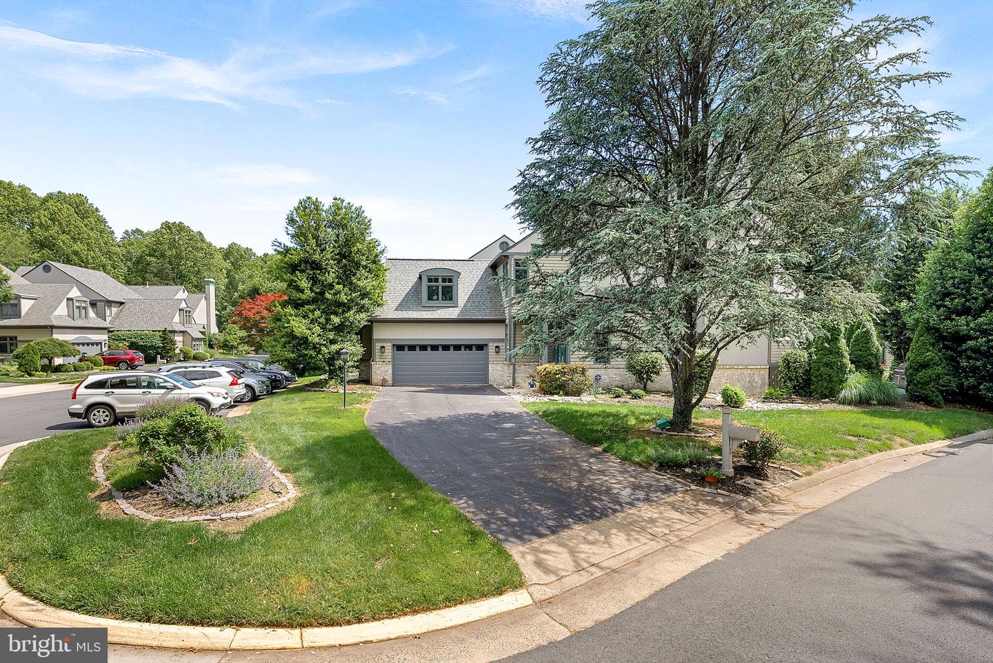 1445 WATERFRONT RD, RESTON, Virginia 20194, 5 Bedrooms Bedrooms, ,4 BathroomsBathrooms,Residential,For sale,1445 WATERFRONT RD,VAFX2241958 MLS # VAFX2241958