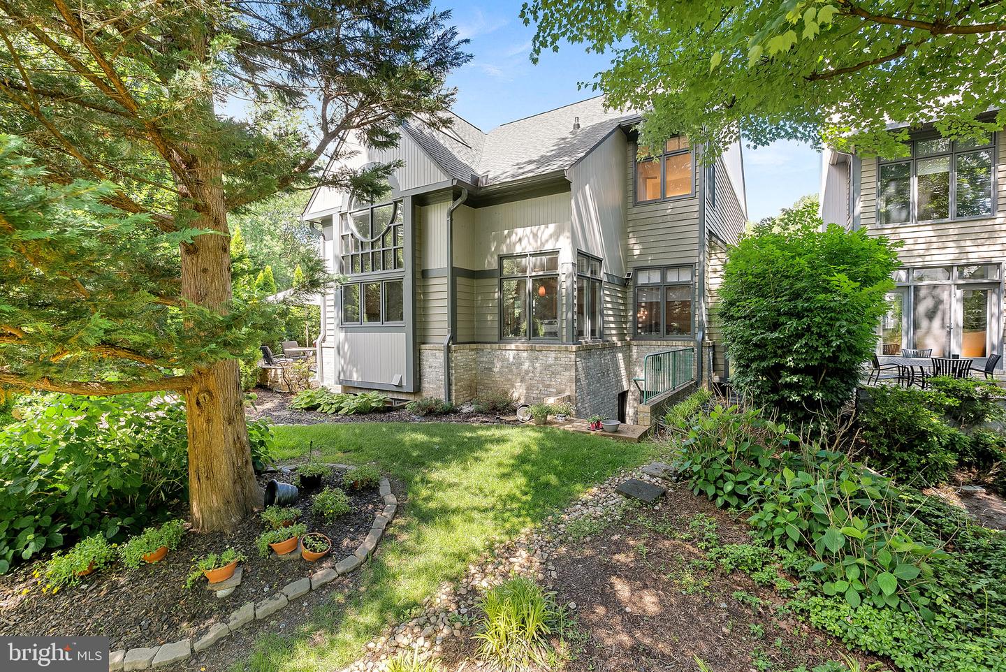 1445 WATERFRONT RD, RESTON, Virginia 20194, 5 Bedrooms Bedrooms, ,4 BathroomsBathrooms,Residential,For sale,1445 WATERFRONT RD,VAFX2241958 MLS # VAFX2241958