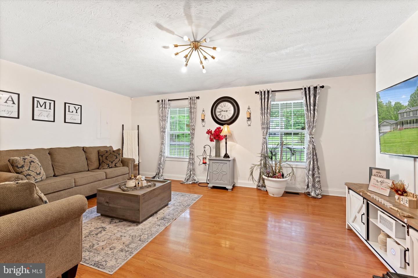 308 FAWN DR, WINCHESTER, Virginia 22602, 3 Bedrooms Bedrooms, ,2 BathroomsBathrooms,Residential,For sale,308 FAWN DR,VAFV2034290 MLS # VAFV2034290