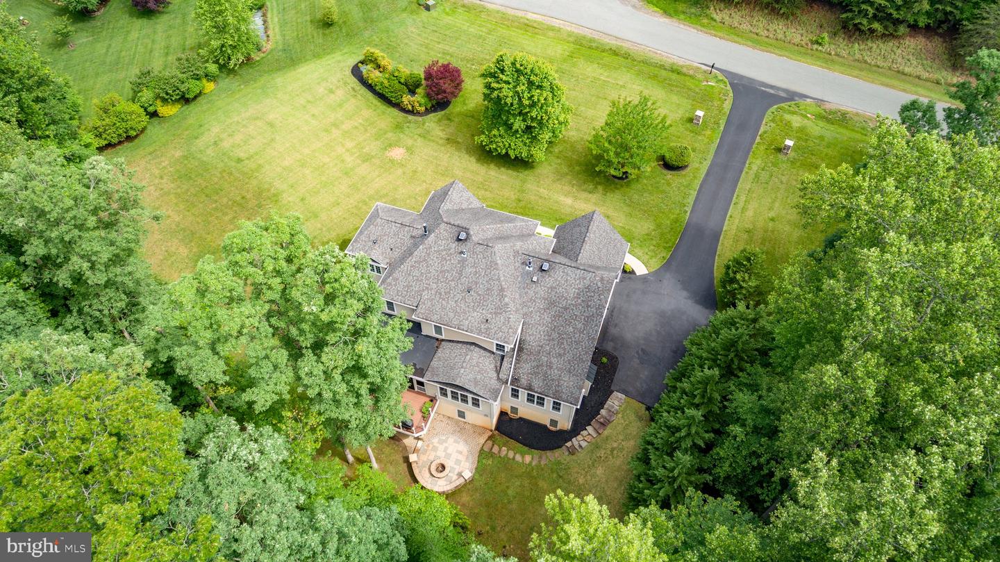 12604 HIDDEN HILLS LN, FREDERICKSBURG, Virginia 22407, 5 Bedrooms Bedrooms, ,4 BathroomsBathrooms,Residential,For sale,12604 HIDDEN HILLS LN,VASP2033268 MLS # VASP2033268