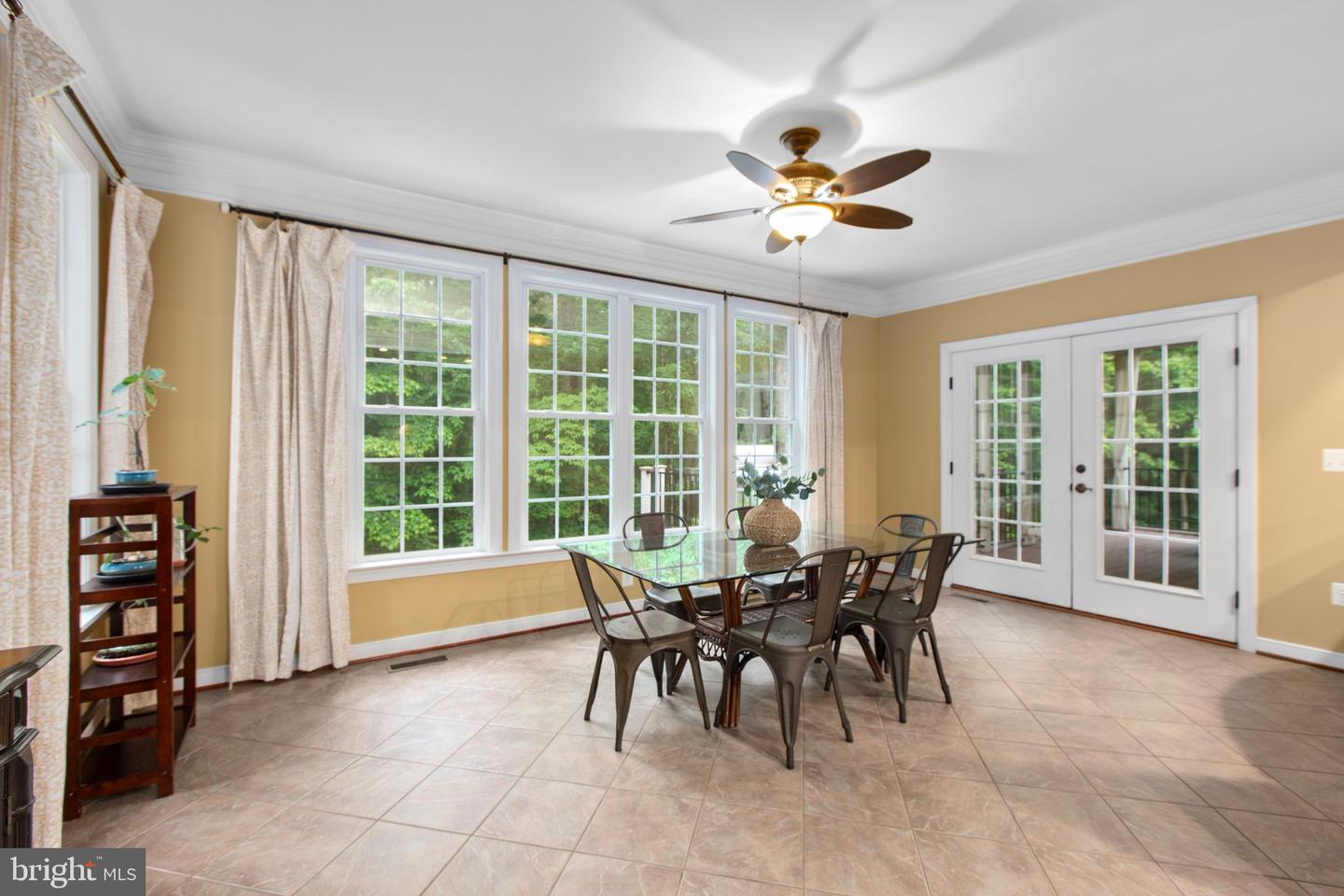 12604 HIDDEN HILLS LN, FREDERICKSBURG, Virginia 22407, 5 Bedrooms Bedrooms, ,4 BathroomsBathrooms,Residential,For sale,12604 HIDDEN HILLS LN,VASP2033268 MLS # VASP2033268
