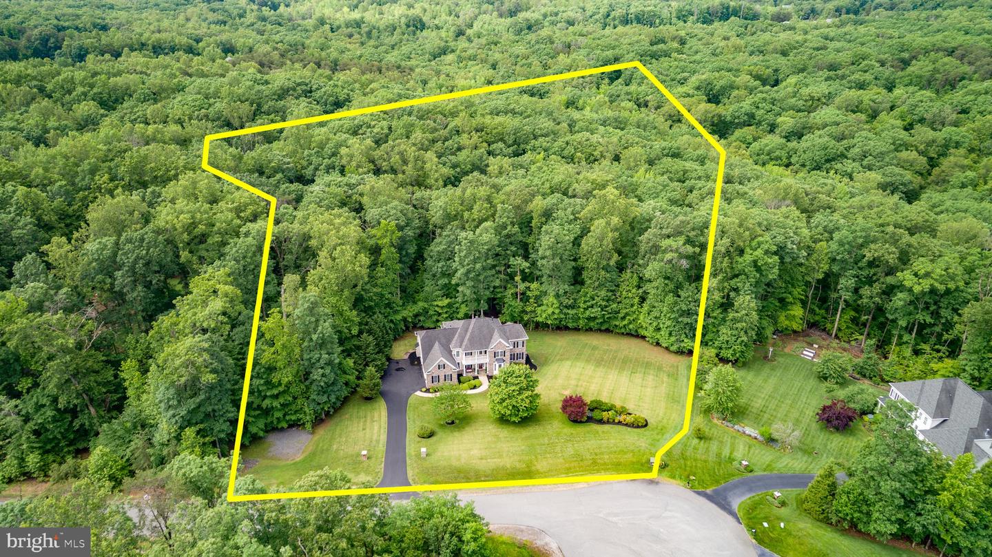 12604 HIDDEN HILLS LN, FREDERICKSBURG, Virginia 22407, 5 Bedrooms Bedrooms, ,4 BathroomsBathrooms,Residential,For sale,12604 HIDDEN HILLS LN,VASP2033268 MLS # VASP2033268