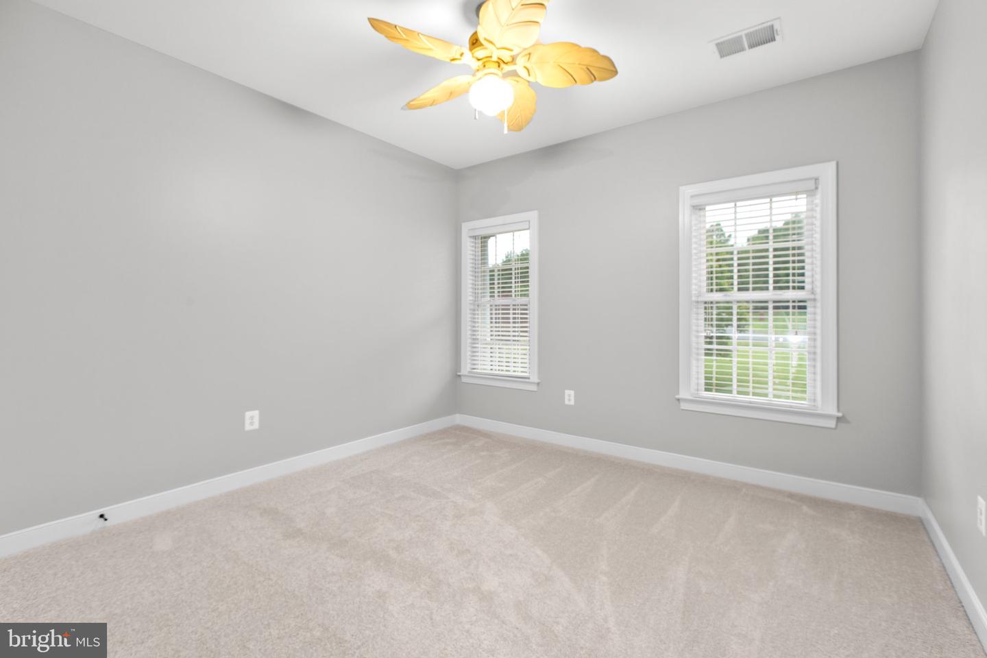 12604 HIDDEN HILLS LN, FREDERICKSBURG, Virginia 22407, 5 Bedrooms Bedrooms, ,4 BathroomsBathrooms,Residential,For sale,12604 HIDDEN HILLS LN,VASP2033268 MLS # VASP2033268