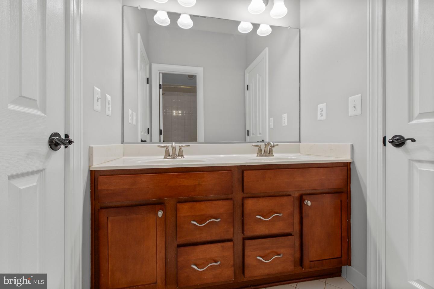 12604 HIDDEN HILLS LN, FREDERICKSBURG, Virginia 22407, 5 Bedrooms Bedrooms, ,4 BathroomsBathrooms,Residential,For sale,12604 HIDDEN HILLS LN,VASP2033268 MLS # VASP2033268