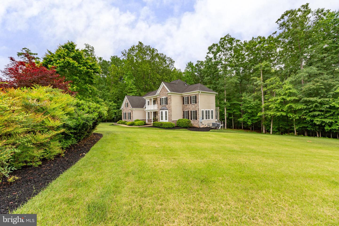 12604 HIDDEN HILLS LN, FREDERICKSBURG, Virginia 22407, 5 Bedrooms Bedrooms, ,4 BathroomsBathrooms,Residential,For sale,12604 HIDDEN HILLS LN,VASP2033268 MLS # VASP2033268