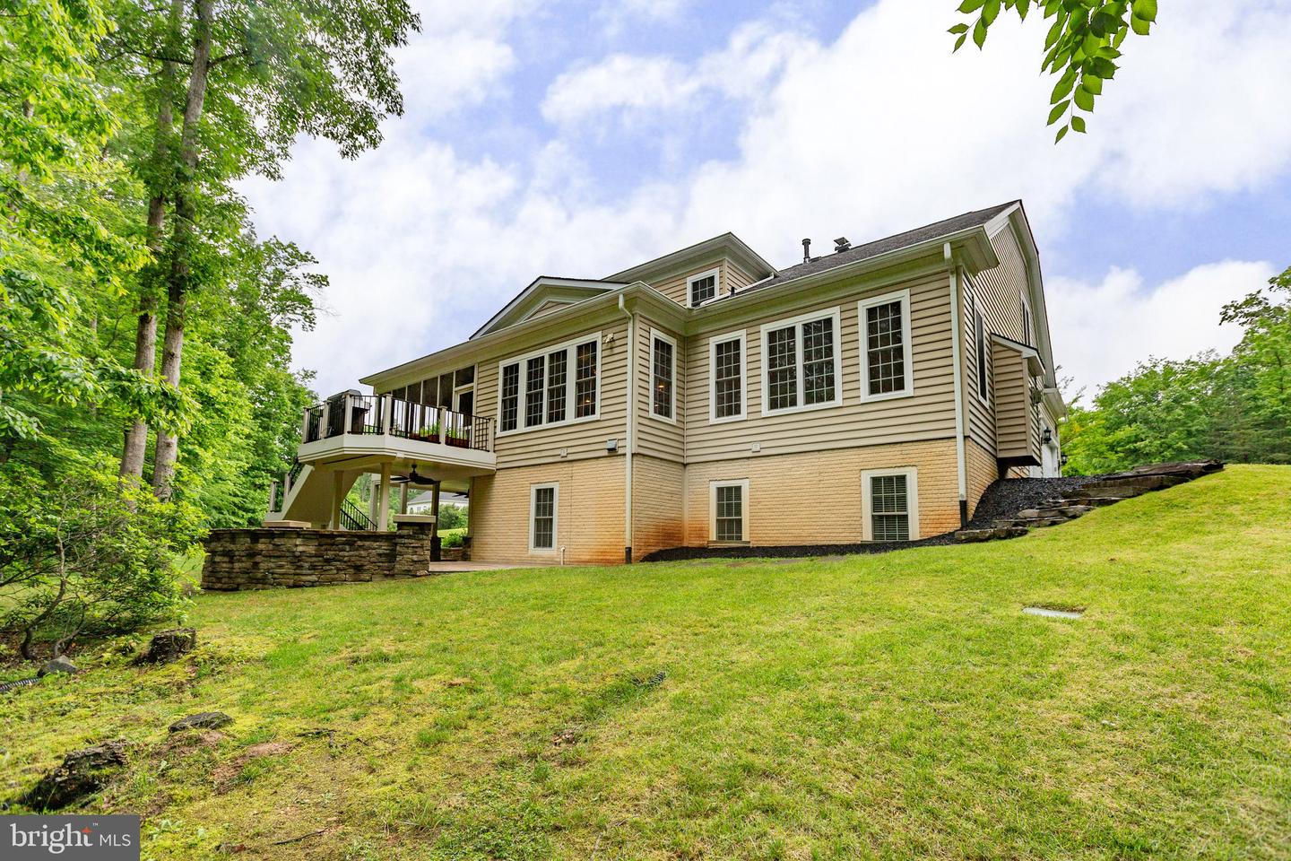 12604 HIDDEN HILLS LN, FREDERICKSBURG, Virginia 22407, 5 Bedrooms Bedrooms, ,4 BathroomsBathrooms,Residential,For sale,12604 HIDDEN HILLS LN,VASP2033268 MLS # VASP2033268