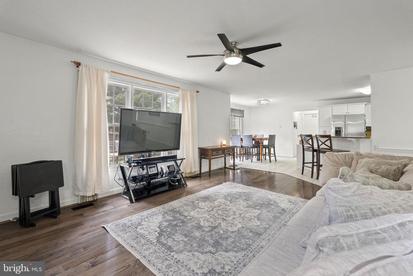 134 DERBY WAY, WARRENTON, Virginia 20186, 4 Bedrooms Bedrooms, ,2 BathroomsBathrooms,Residential,For sale,134 DERBY WAY,VAFQ2016706 MLS # VAFQ2016706