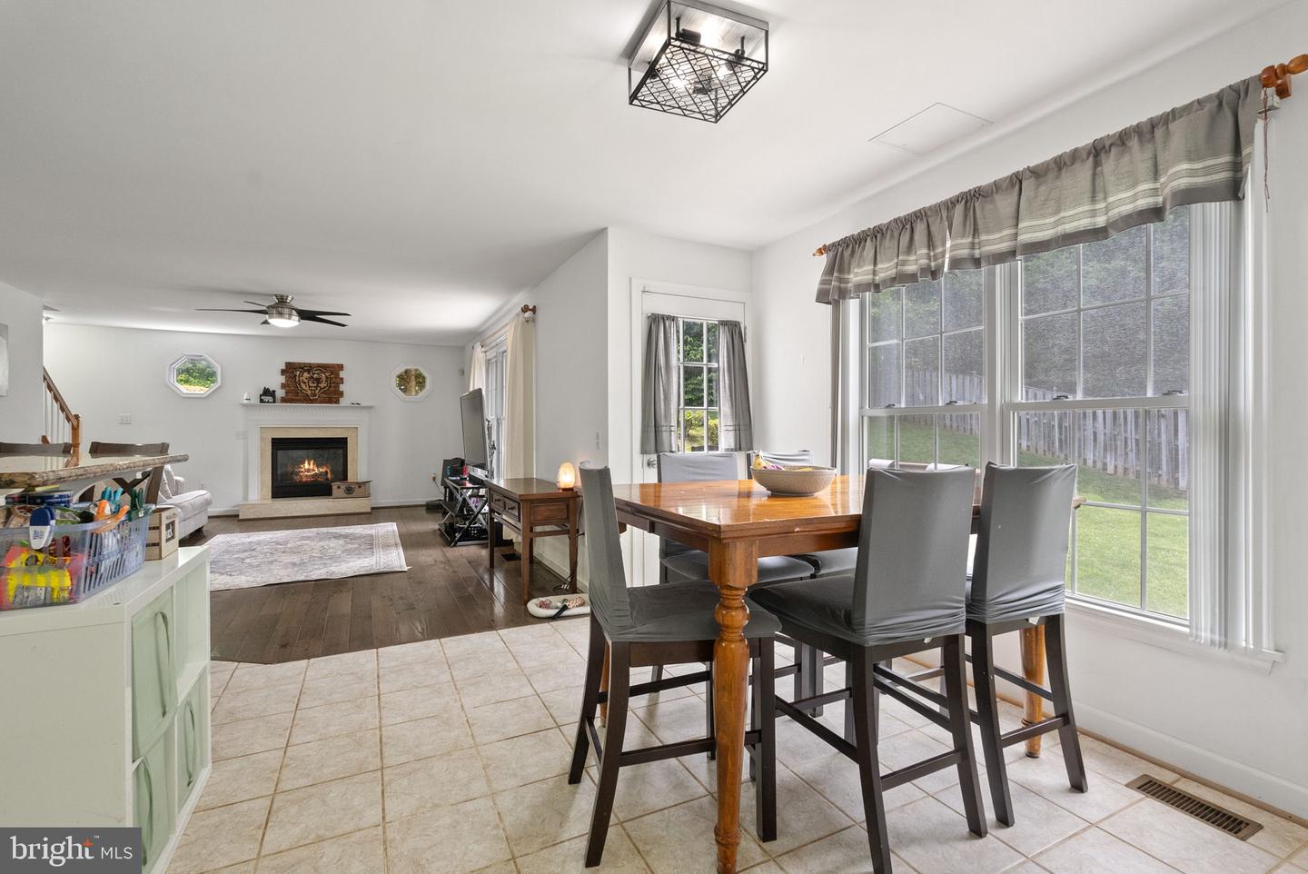 134 DERBY WAY, WARRENTON, Virginia 20186, 4 Bedrooms Bedrooms, ,2 BathroomsBathrooms,Residential,For sale,134 DERBY WAY,VAFQ2016706 MLS # VAFQ2016706