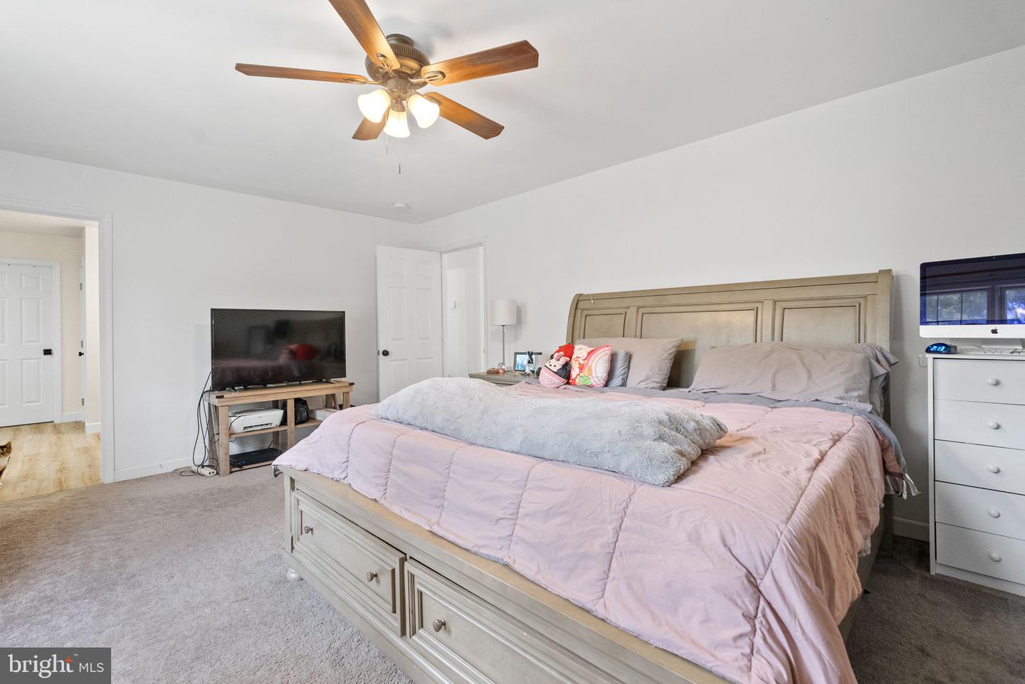 134 DERBY WAY, WARRENTON, Virginia 20186, 4 Bedrooms Bedrooms, ,2 BathroomsBathrooms,Residential,For sale,134 DERBY WAY,VAFQ2016706 MLS # VAFQ2016706