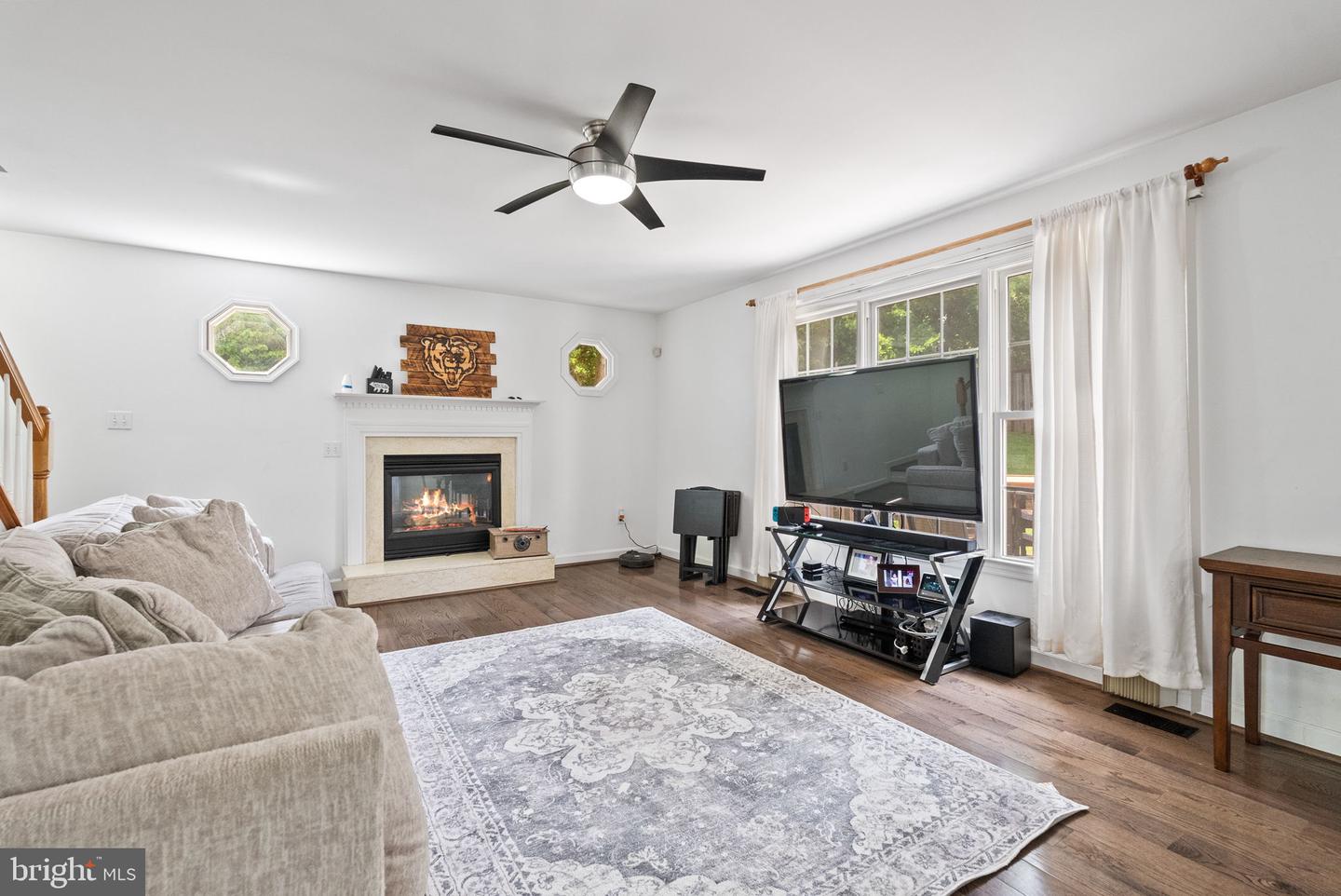134 DERBY WAY, WARRENTON, Virginia 20186, 4 Bedrooms Bedrooms, ,2 BathroomsBathrooms,Residential,For sale,134 DERBY WAY,VAFQ2016706 MLS # VAFQ2016706