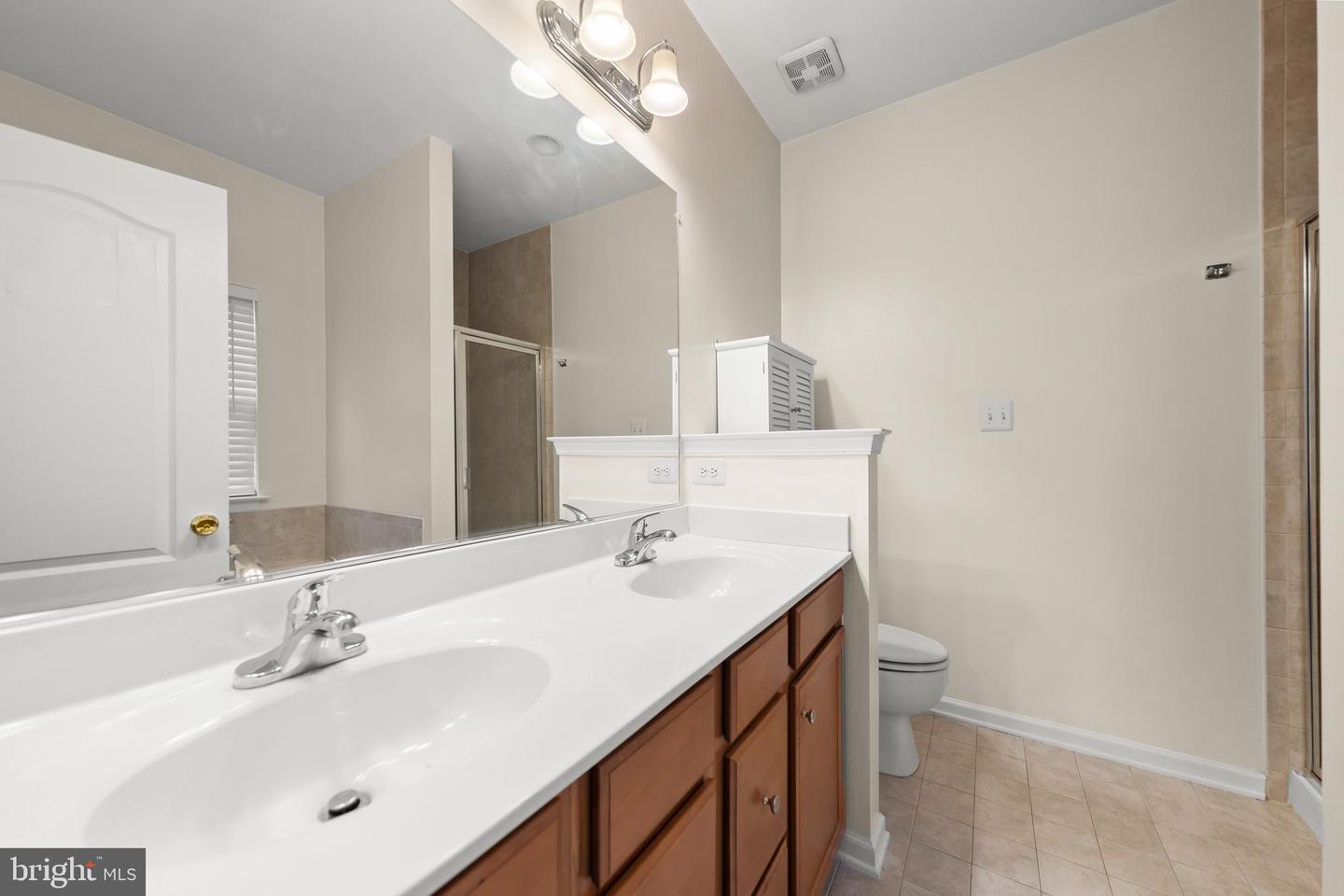 111 CARNOUSTIE, STEPHENS CITY, Virginia 22655, 3 Bedrooms Bedrooms, ,2 BathroomsBathrooms,Residential,For sale,111 CARNOUSTIE,VAFV2034306 MLS # VAFV2034306