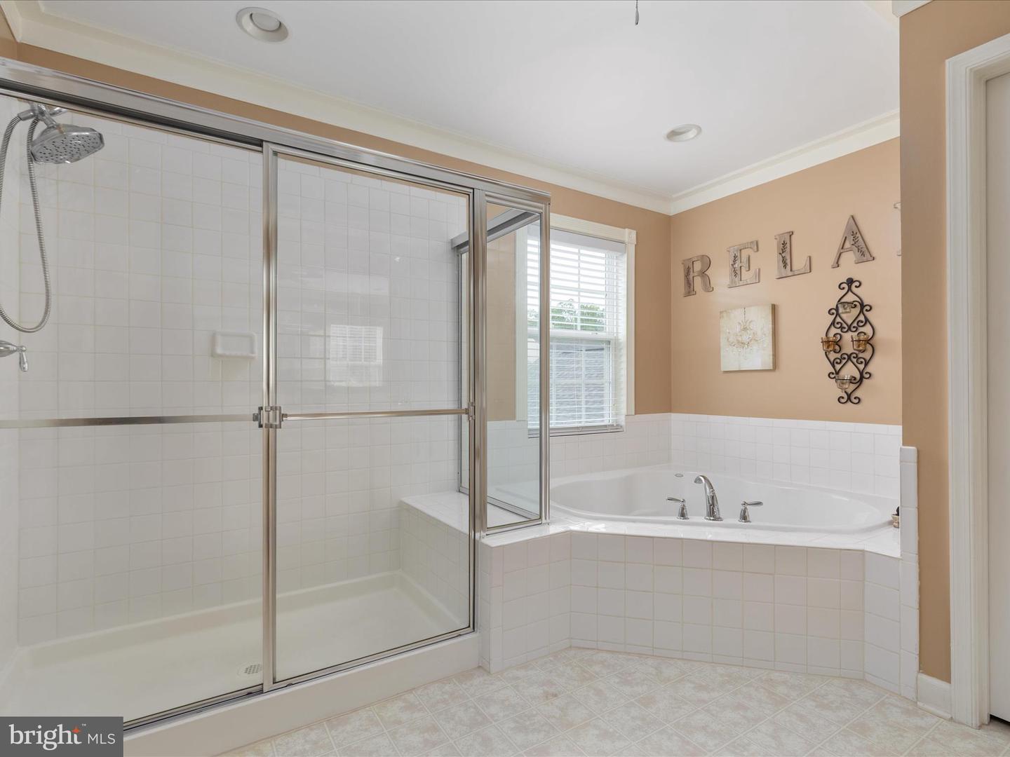 1504 IDLEWILD BLVD, FREDERICKSBURG, Virginia 22401, 5 Bedrooms Bedrooms, 3 Rooms Rooms,3 BathroomsBathrooms,Residential,For sale,1504 IDLEWILD BLVD,VAFB2008278 MLS # VAFB2008278