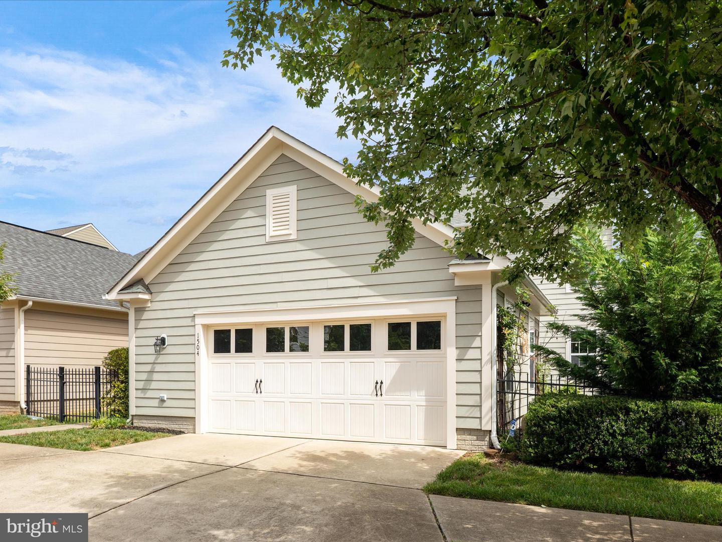 1504 IDLEWILD BLVD, FREDERICKSBURG, Virginia 22401, 5 Bedrooms Bedrooms, 3 Rooms Rooms,3 BathroomsBathrooms,Residential,For sale,1504 IDLEWILD BLVD,VAFB2008278 MLS # VAFB2008278