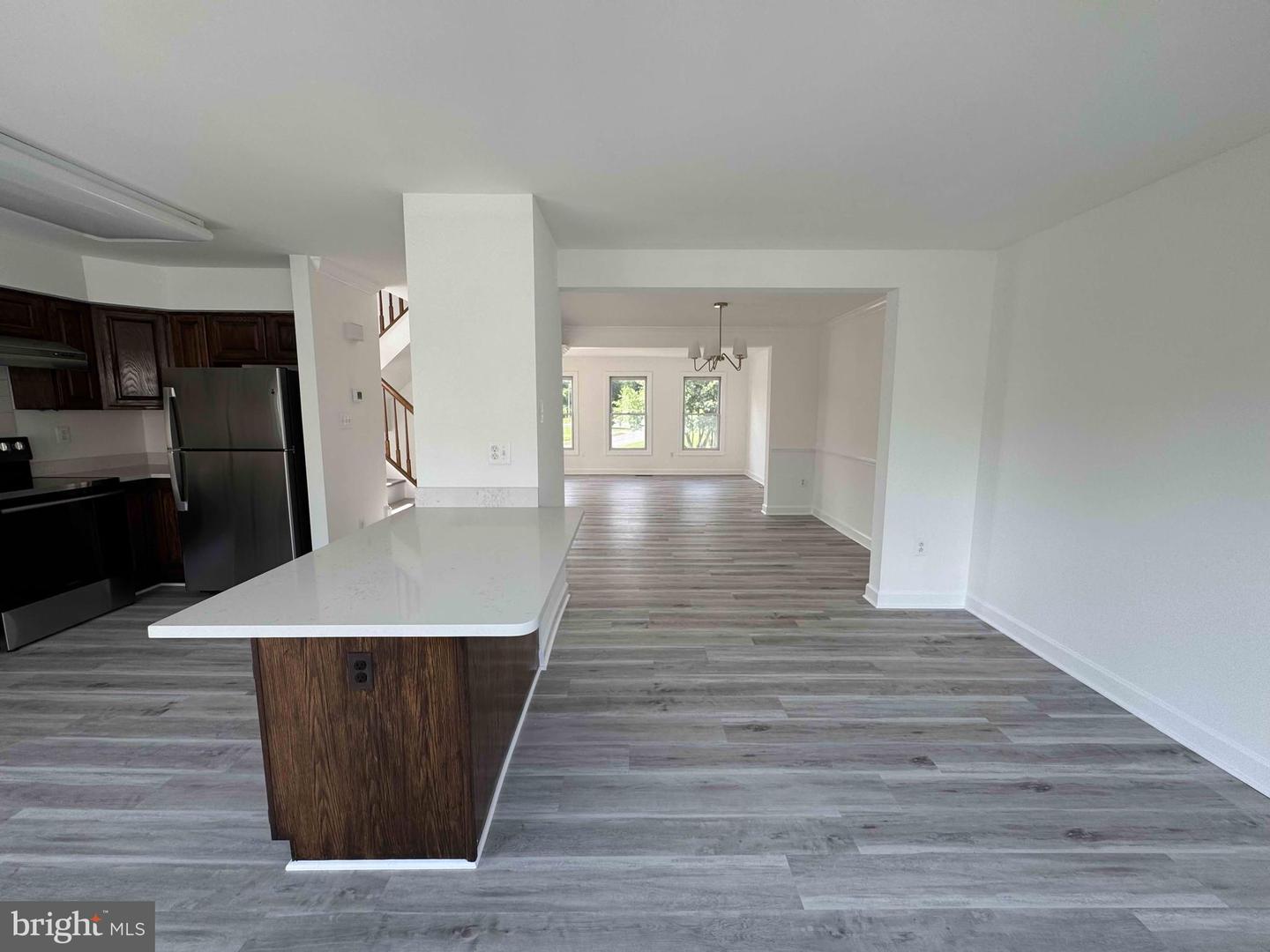 6325 POWDER FLASK CT, CENTREVILLE, Virginia 20121, 3 Bedrooms Bedrooms, ,2 BathroomsBathrooms,Residential,For sale,6325 POWDER FLASK CT,VAFX2242234 MLS # VAFX2242234