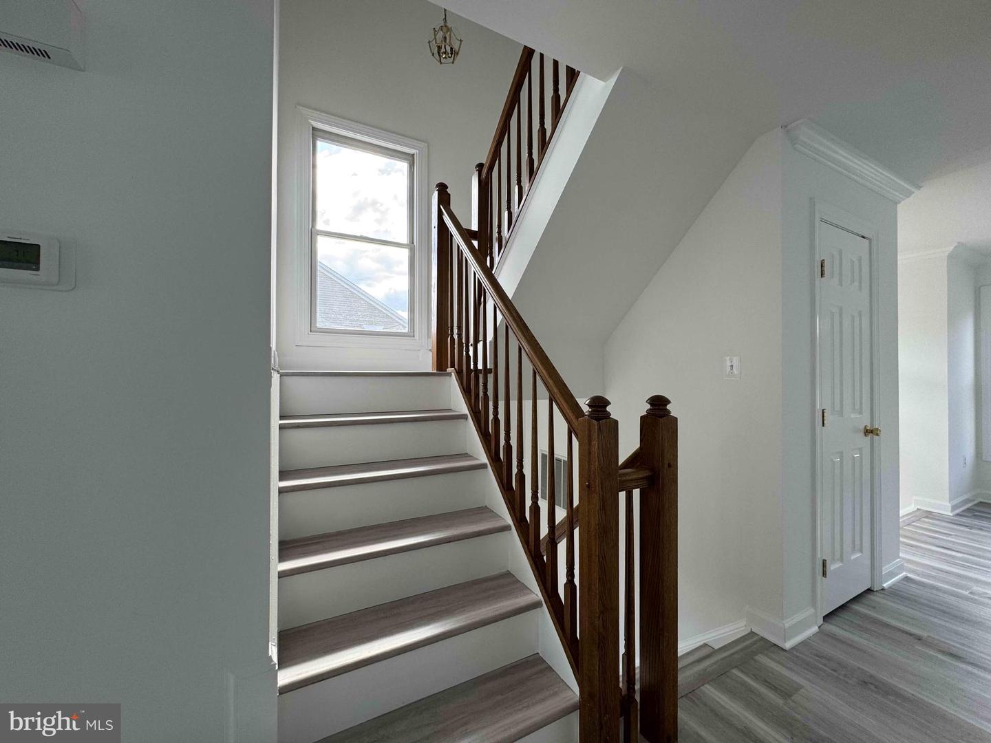6325 POWDER FLASK CT, CENTREVILLE, Virginia 20121, 3 Bedrooms Bedrooms, ,2 BathroomsBathrooms,Residential,For sale,6325 POWDER FLASK CT,VAFX2242234 MLS # VAFX2242234