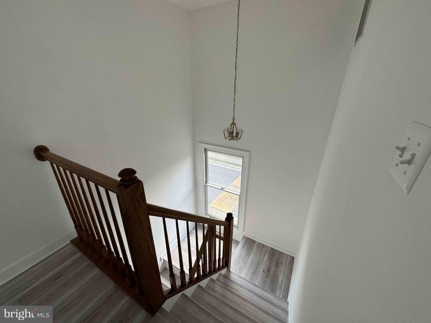 6325 POWDER FLASK CT, CENTREVILLE, Virginia 20121, 3 Bedrooms Bedrooms, ,2 BathroomsBathrooms,Residential,For sale,6325 POWDER FLASK CT,VAFX2242234 MLS # VAFX2242234