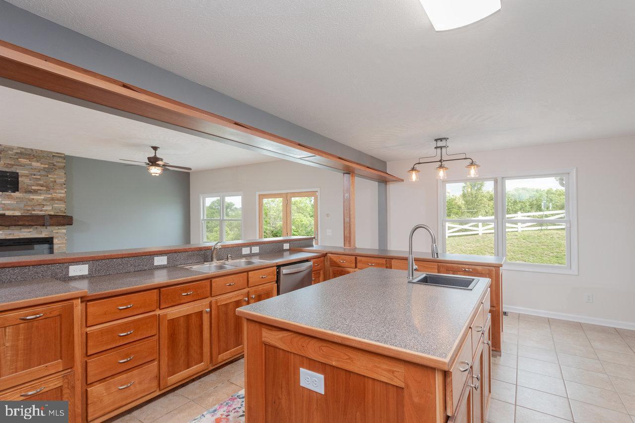 6081 DOTTS LN, PENN LAIRD, Virginia 22846, 4 Bedrooms Bedrooms, ,2 BathroomsBathrooms,Residential,For sale,6081 DOTTS LN,VARO2002328 MLS # VARO2002328