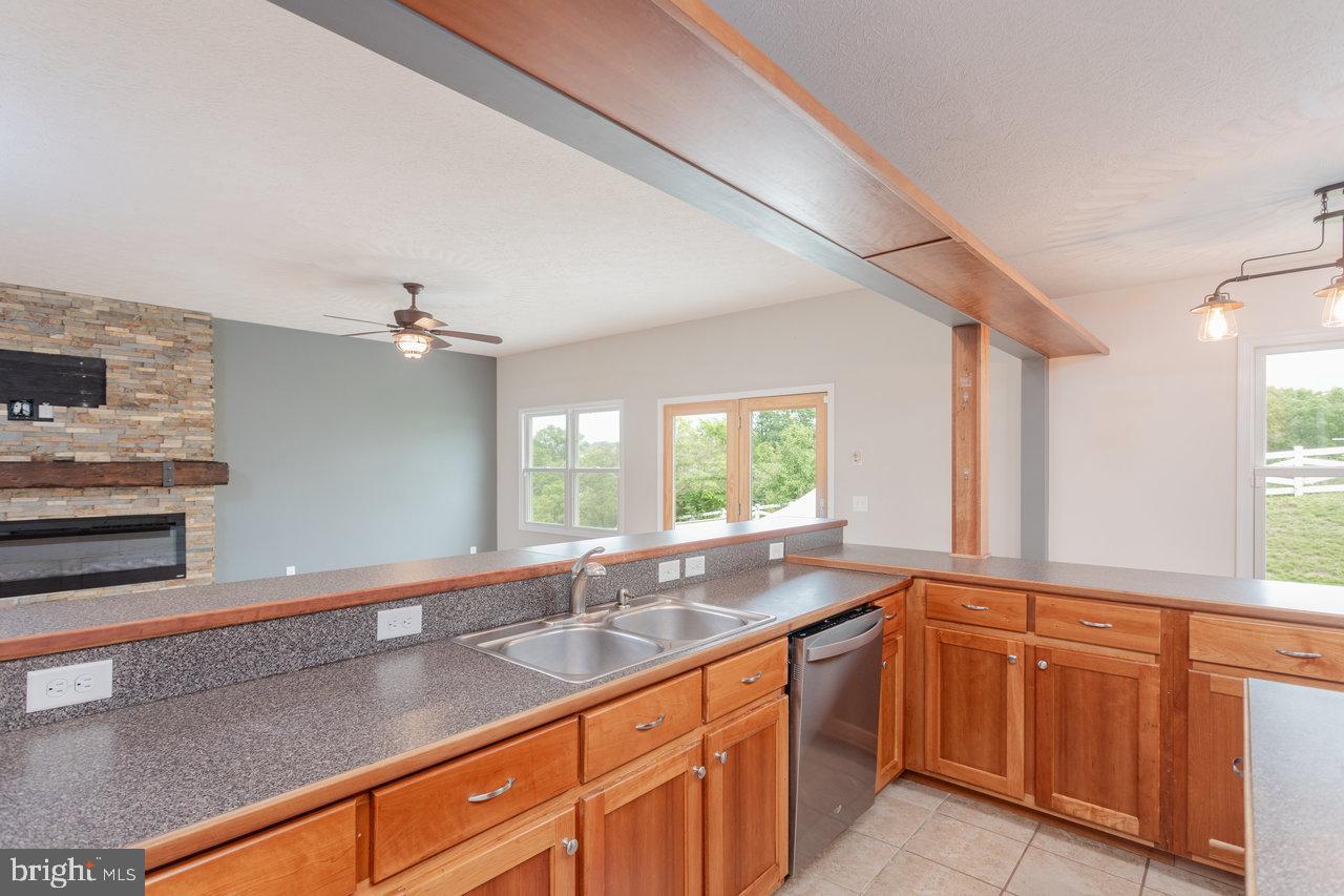 6081 DOTTS LN, PENN LAIRD, Virginia 22846, 4 Bedrooms Bedrooms, ,2 BathroomsBathrooms,Residential,For sale,6081 DOTTS LN,VARO2002328 MLS # VARO2002328