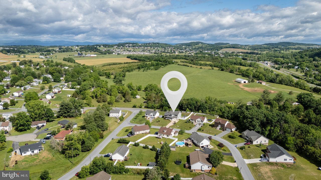 6081 DOTTS LN, PENN LAIRD, Virginia 22846, 4 Bedrooms Bedrooms, ,2 BathroomsBathrooms,Residential,For sale,6081 DOTTS LN,VARO2002328 MLS # VARO2002328