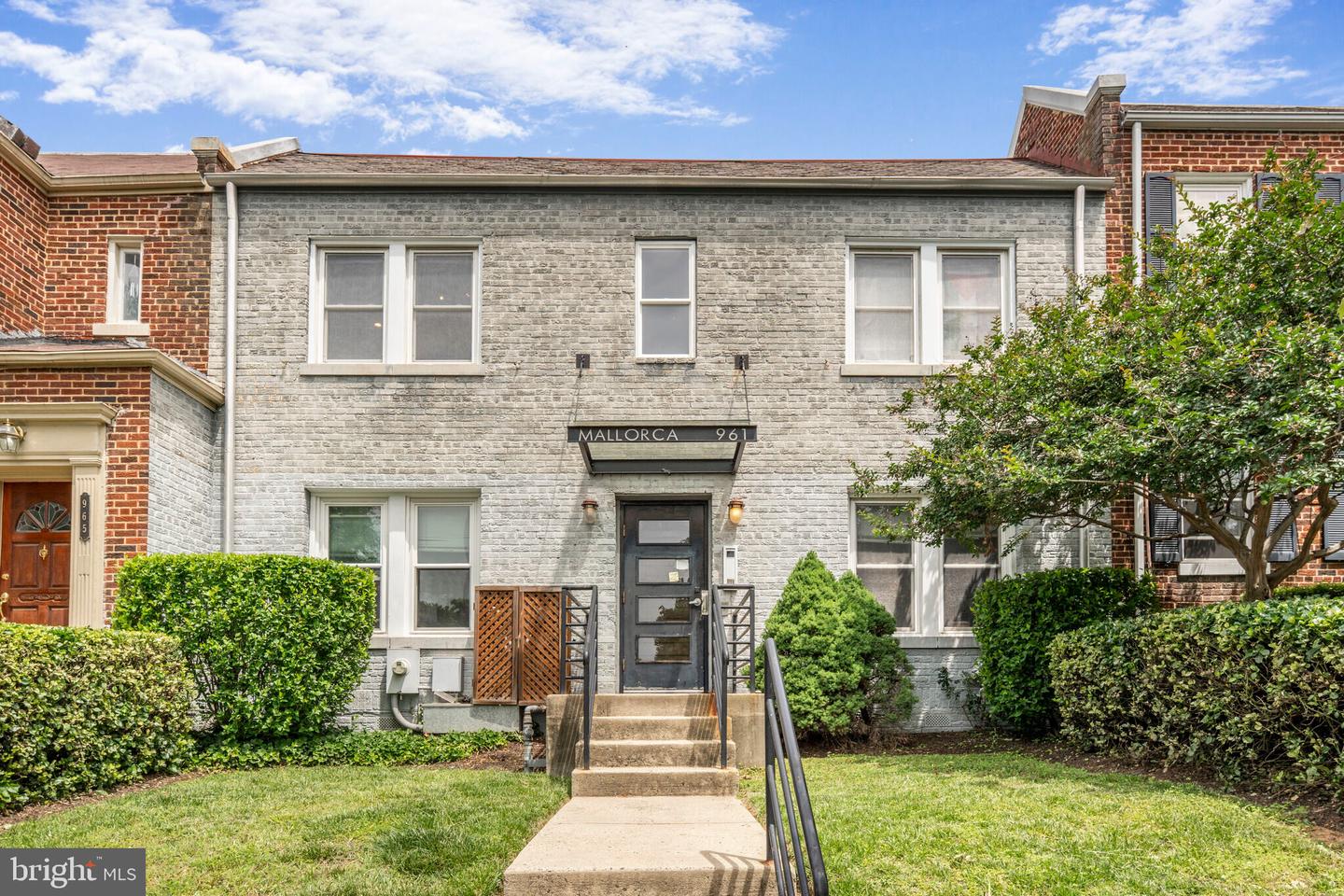 961 RANDOLPH ST NW #3, WASHINGTON, District Of Columbia 20011, 1 Bedroom Bedrooms, ,1 BathroomBathrooms,Residential,For sale,961 RANDOLPH ST NW #3,DCDC2202024 MLS # DCDC2202024