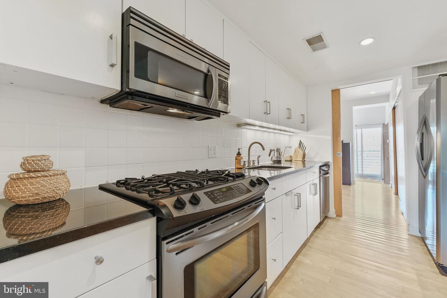 961 RANDOLPH ST NW #3, WASHINGTON, District Of Columbia 20011, 1 Bedroom Bedrooms, ,1 BathroomBathrooms,Residential,For sale,961 RANDOLPH ST NW #3,DCDC2202024 MLS # DCDC2202024