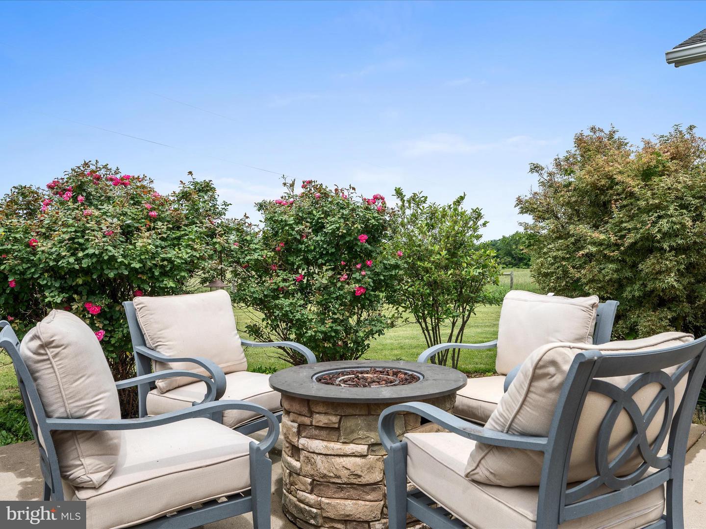 111 SOLDIERS LN, BERRYVILLE, Virginia 22611, 6 Bedrooms Bedrooms, ,4 BathroomsBathrooms,Residential,For sale,111 SOLDIERS LN,VACL2003762 MLS # VACL2003762
