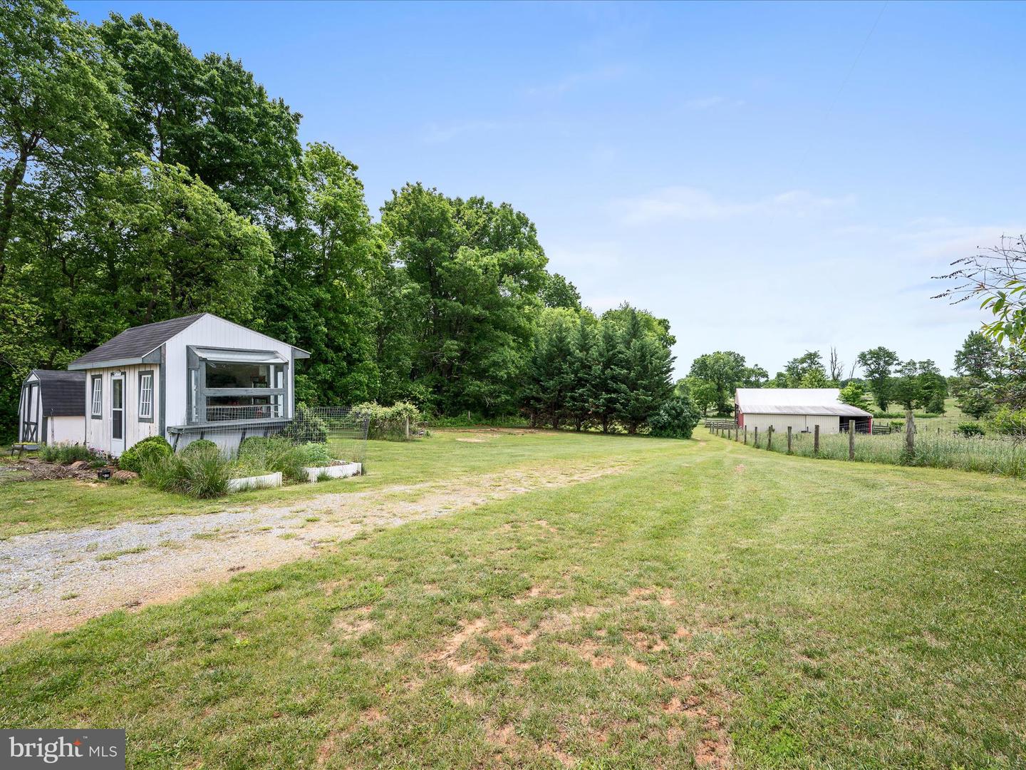111 SOLDIERS LN, BERRYVILLE, Virginia 22611, 6 Bedrooms Bedrooms, ,4 BathroomsBathrooms,Residential,For sale,111 SOLDIERS LN,VACL2003762 MLS # VACL2003762