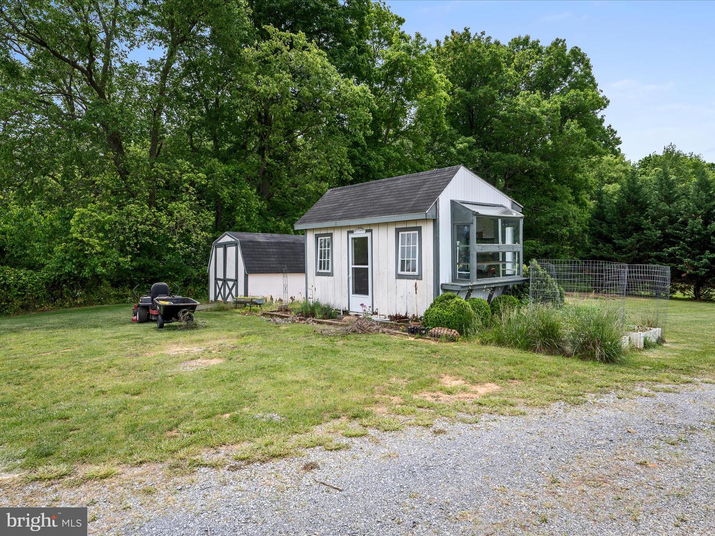 111 SOLDIERS LN, BERRYVILLE, Virginia 22611, 6 Bedrooms Bedrooms, ,4 BathroomsBathrooms,Residential,For sale,111 SOLDIERS LN,VACL2003762 MLS # VACL2003762