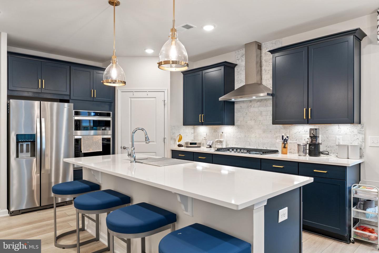 6411 TULIP TER, HAYMARKET, Virginia 20169, 3 Bedrooms Bedrooms, ,3 BathroomsBathrooms,Residential,For sale,6411 TULIP TER,VAPW2095438 MLS # VAPW2095438